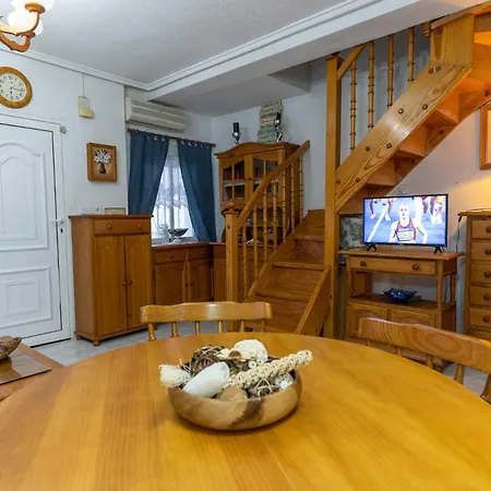 Apartment Rentafive - Nuevo - Aa - Admite Perros - Barbacoa